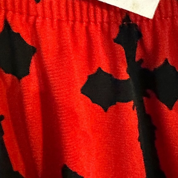 REINA Blouse Red Off the Shoulder Long Sleeve Top Black Crosses Womens SZ Medium - Picture 6 of 6